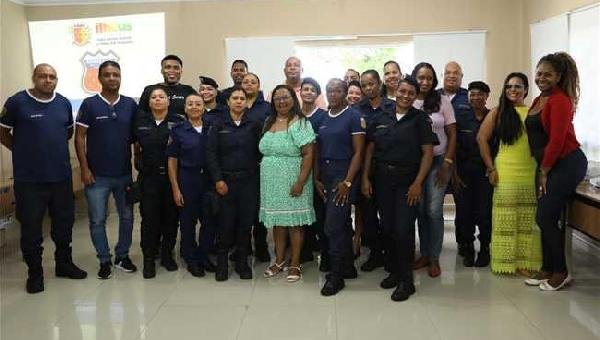 GUARDA MUNICIPAL DE ILHÉUS PROMOVE CAFÉ DA MANHÃ EM HOMENAGEM AO DIA INTERNACIONAL DA MULHER 