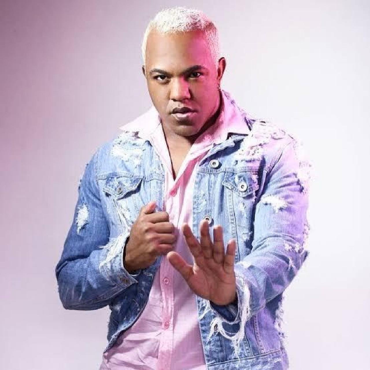 ILHÉUS COMEMORA O 1º DE MAIO COM SHOWS, SERVIÇOS GRATUITOS E SORTEIO DE PRÊMIOS ILHÉUS COMEMORA O 1º DE MAIO COM SHOWS, SERVIÇOS GRATUITOS E SORTEIO DE PRÊMIOS
