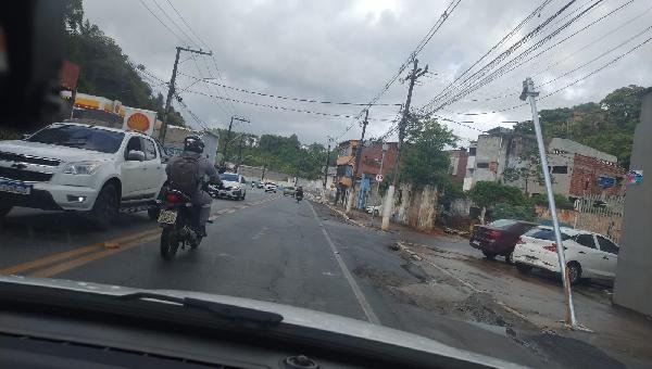 RADAR APRESENTA RISCO DE QUEDA NA AVENIDA ITABUNA, EM ILHÉUS