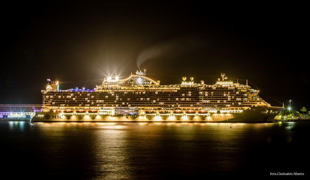 CRUZEIRO SEAVIEW PERNOITA EM ILHÉUS PELA PRIMEIRA VEZ E MOVIMENTA A CIDADE CRUZEIRO SEAVIEW PERNOITA EM ILHÉUS PELA PRIMEIRA VEZ E MOVIMENTA A CIDADE