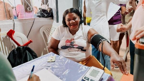 CARAVANA DA MULHER É REALIZADA NA AVENIDA PRINCESA ISABEL, EM ILHÉUS