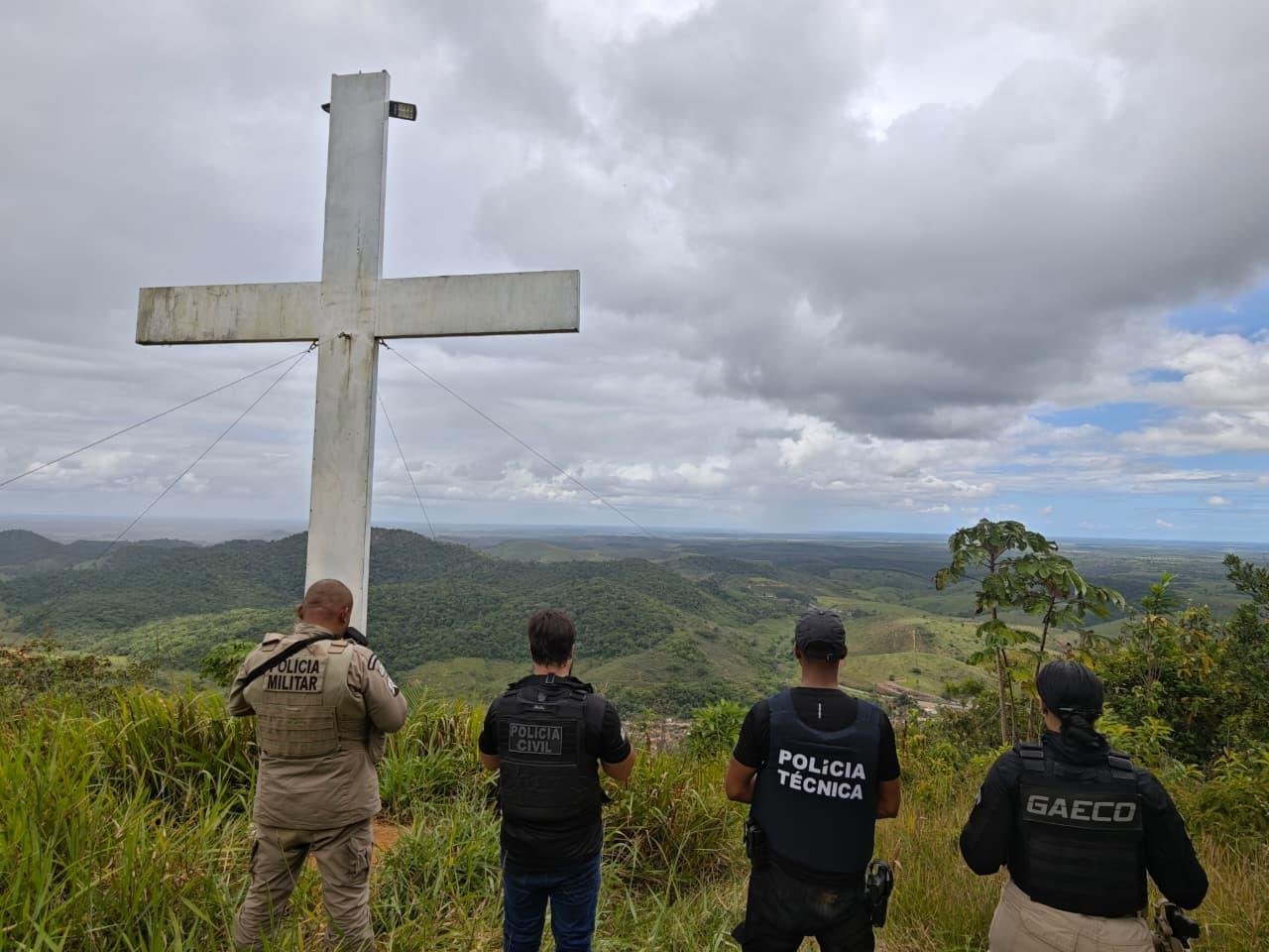 OPERAÇÃO DO MPBA E SSP IDENTIFICA CEMITÉRIO CLANDESTINO EM ITABELA