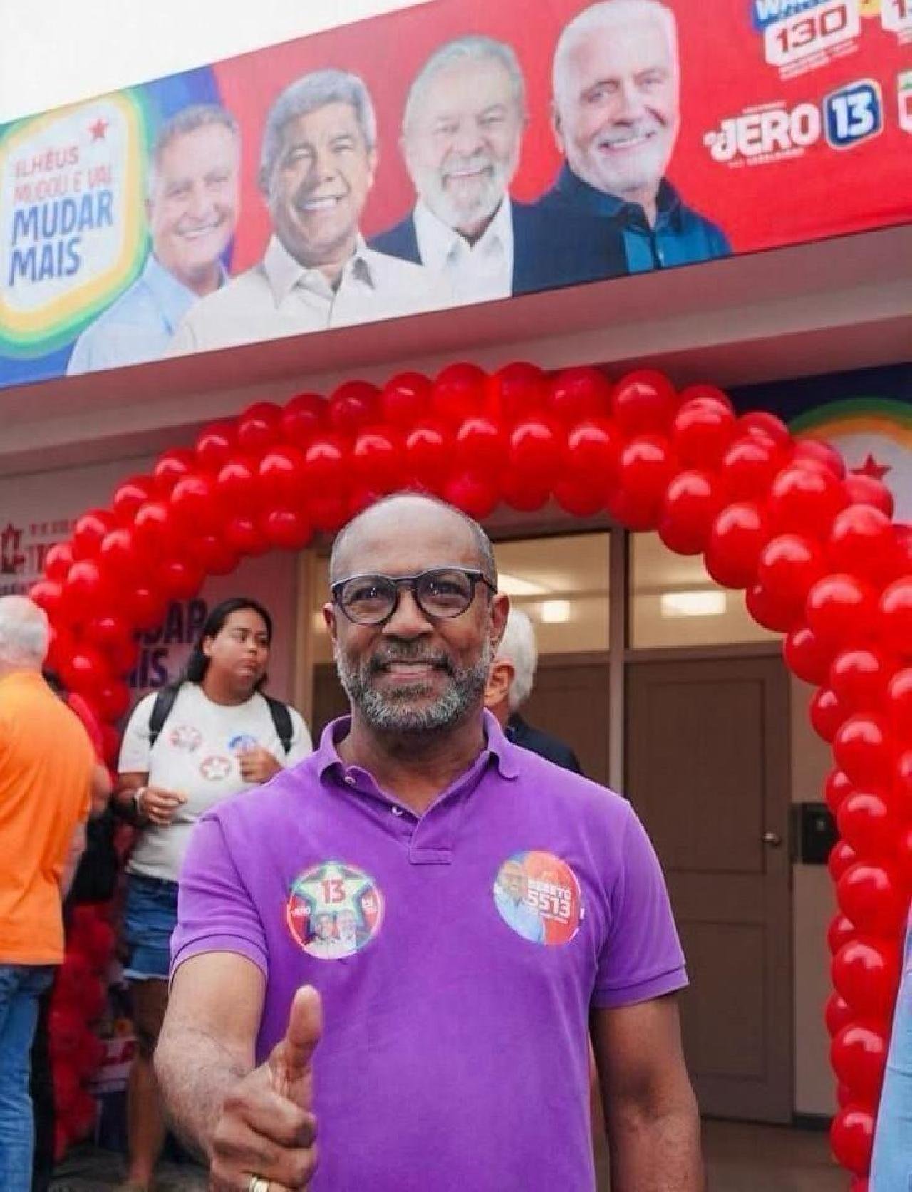 BEBETO DIZ QUE "GOVERNO LULA É CAPAZ DE INCLUIR A MAIORIA DA NOSSA GENTE"