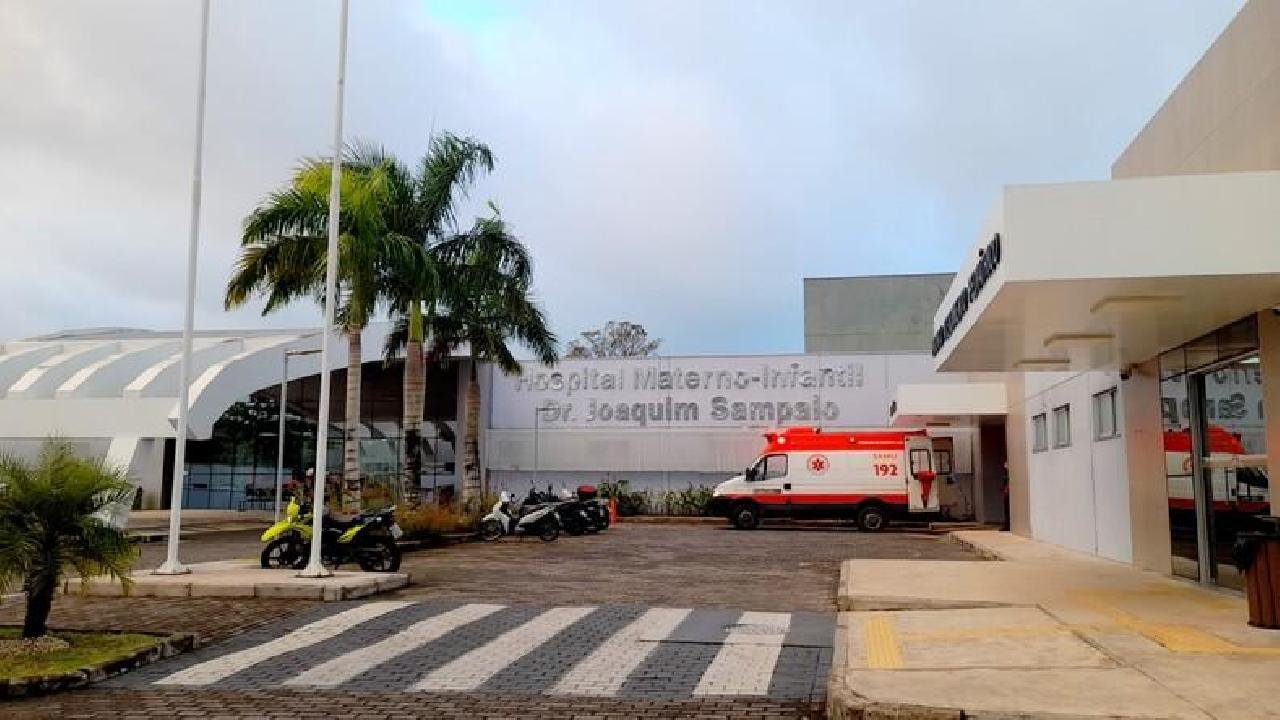 JUSTIÇA DE ILHÉUS DÁ 48H PARA TRANSFERÊNCIA DE BEBÊ INTERNADO EM HOSPITAL COM FERIMENTO GRAVE NO PÉ JUSTIÇA DE ILHÉUS DÁ 48H PARA TRANSFERÊNCIA DE BEBÊ INTERNADO EM HOSPITAL COM FERIMENTO GRAVE NO PÉ
