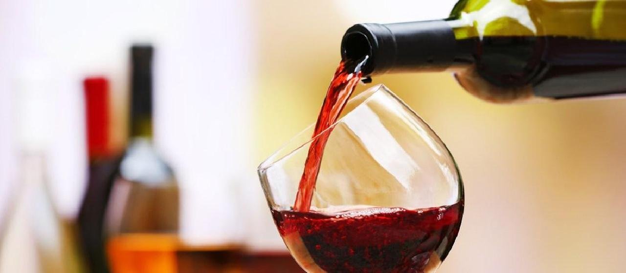 APÓS PRESSÃO, GOVERNO RETIRA ANÁLISES QUE ENCARECERIAM VINHO IMPORTADO APÓS PRESSÃO, GOVERNO RETIRA ANÁLISES QUE ENCARECERIAM VINHO IMPORTADO