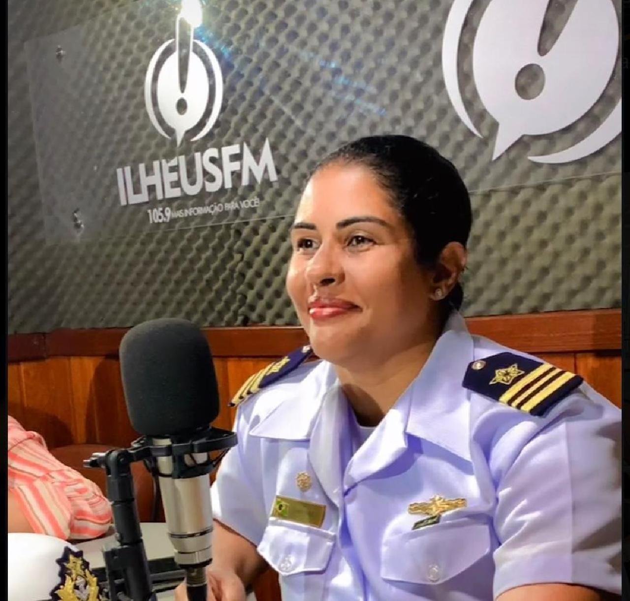 “SÃO 794 VAGAS NO TOTAL, COM OPORTUNIDADE TAMBÉM PARA ILHÉUS”, AFIRMA DELEGADA NASCIARA NASCIMENTO SOBRE SELEÇÃO DA MARINHA