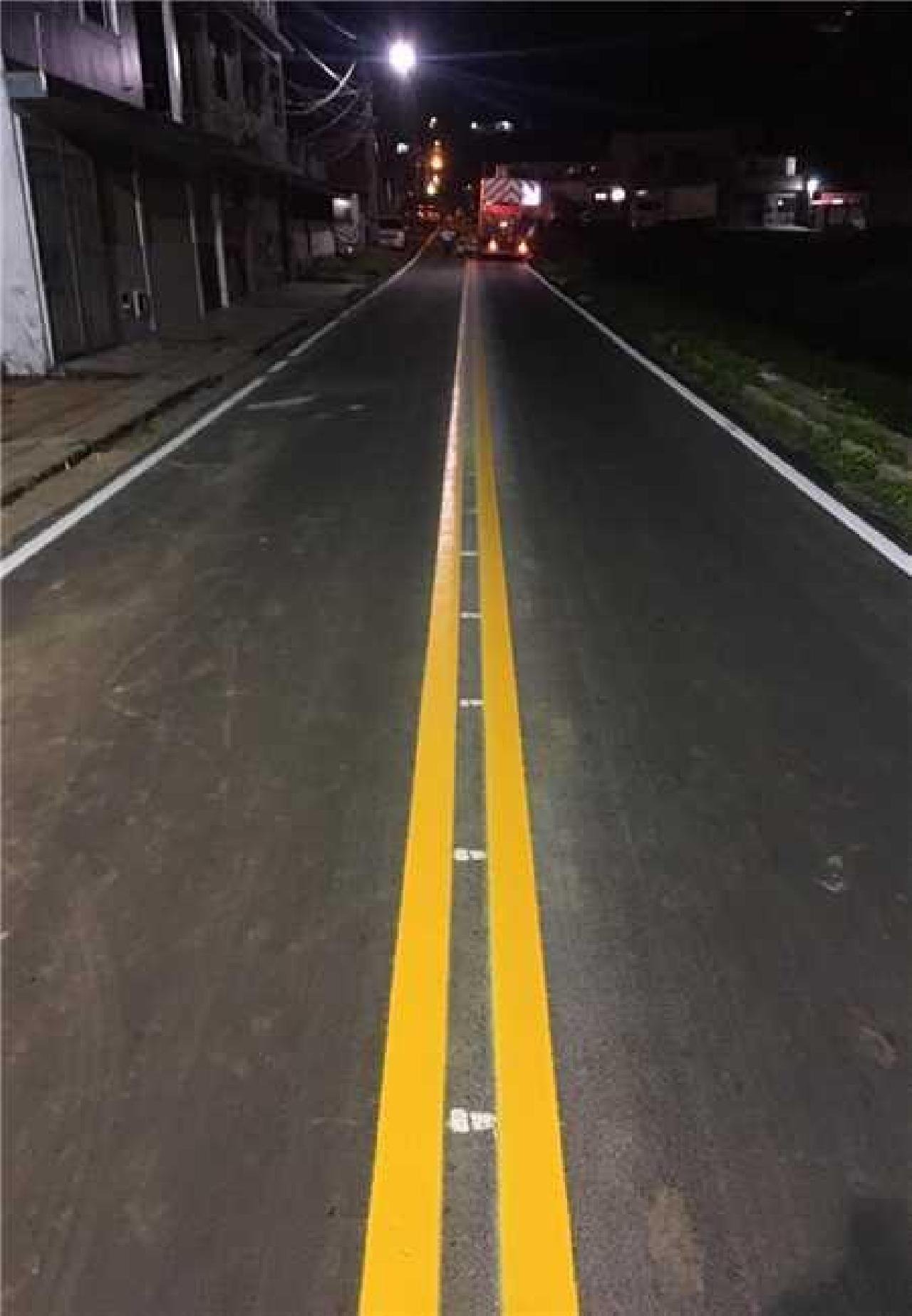PREFEITURA DE ILHÉUS REALIZA MELHORIAS NO ASFALTO E NA SINALIZAÇÃO PREFEITURA DE ILHÉUS REALIZA MELHORIAS NO ASFALTO E NA SINALIZAÇÃO