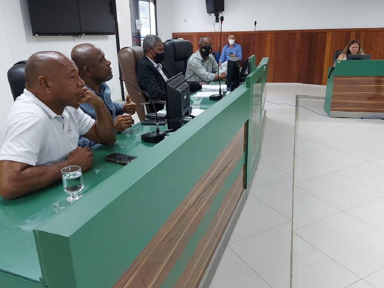 CÂMARA REALIZA SEGUNDA REUNIÃO SOBRE TRANSPORTE PÚBLICO E DISCUTE RETORNO INTEGRAL DAS FROTAS DE ÔNIBUS DE ILHÉUS CÂMARA REALIZA SEGUNDA REUNIÃO SOBRE TRANSPORTE PÚBLICO E DISCUTE RETORNO INTEGRAL DAS FROTAS DE ÔNIBUS DE ILHÉUS