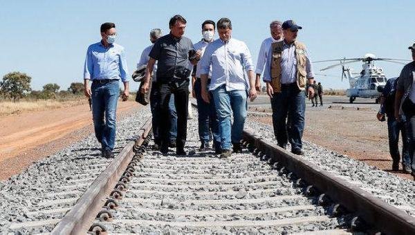GOVERNO FIRMA ACORDO COM EXÉRCITO PARA CONSTRUIR A FIOL NA BAHIA