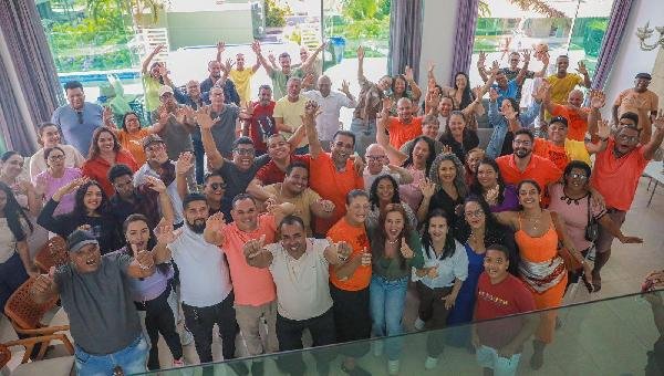 MARÃO E SOANE REÚNEM LIDERANÇAS PARA DISCUTIR O FORTALECIMENTO DA REGIÃO