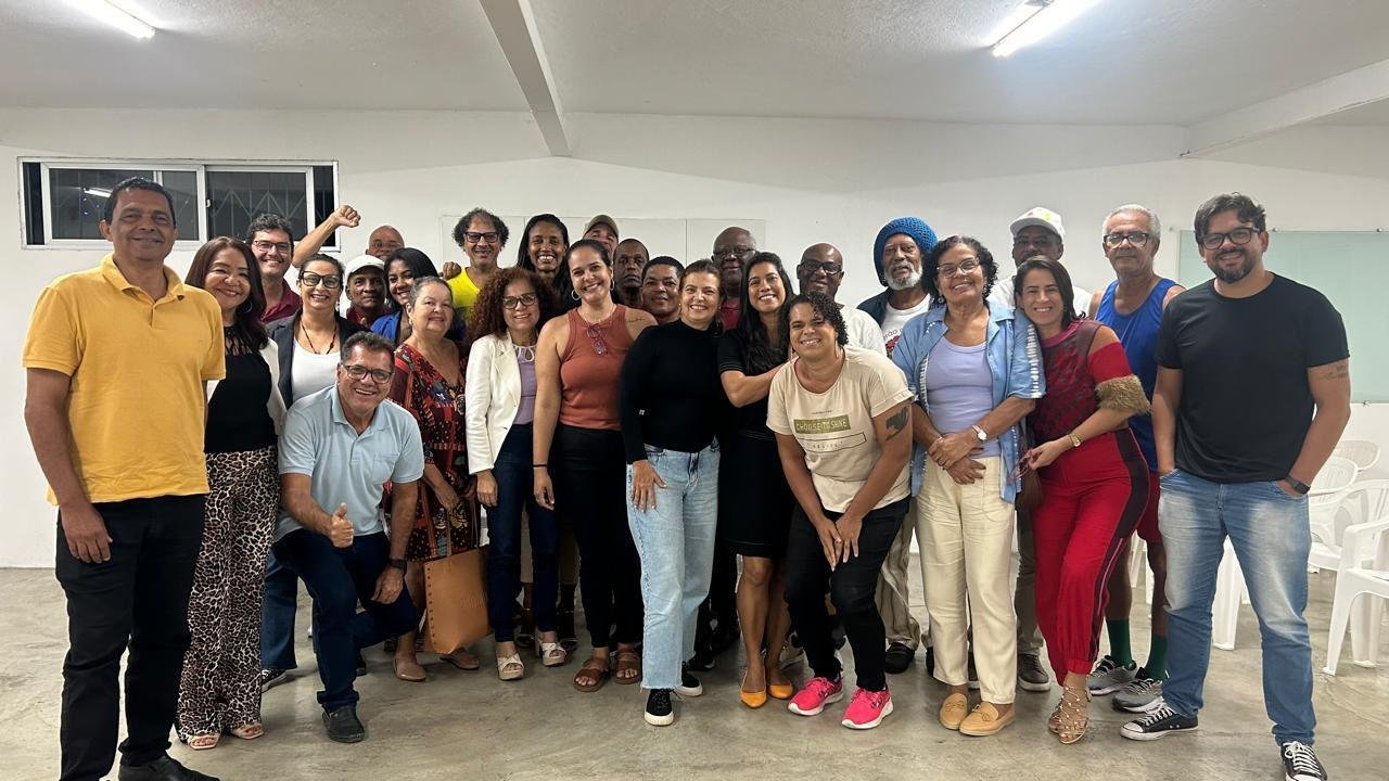 CANDIDATA À PRESIDÊNCIA DO PT DE ILHÉUS, JORNALISTA CAMILE MALTEZ SE REÚNE COM LIDERANÇAS DO PARTIDO CANDIDATA À PRESIDÊNCIA DO PT DE ILHÉUS, JORNALISTA CAMILE MALTEZ SE REÚNE COM LIDERANÇAS DO PARTIDO