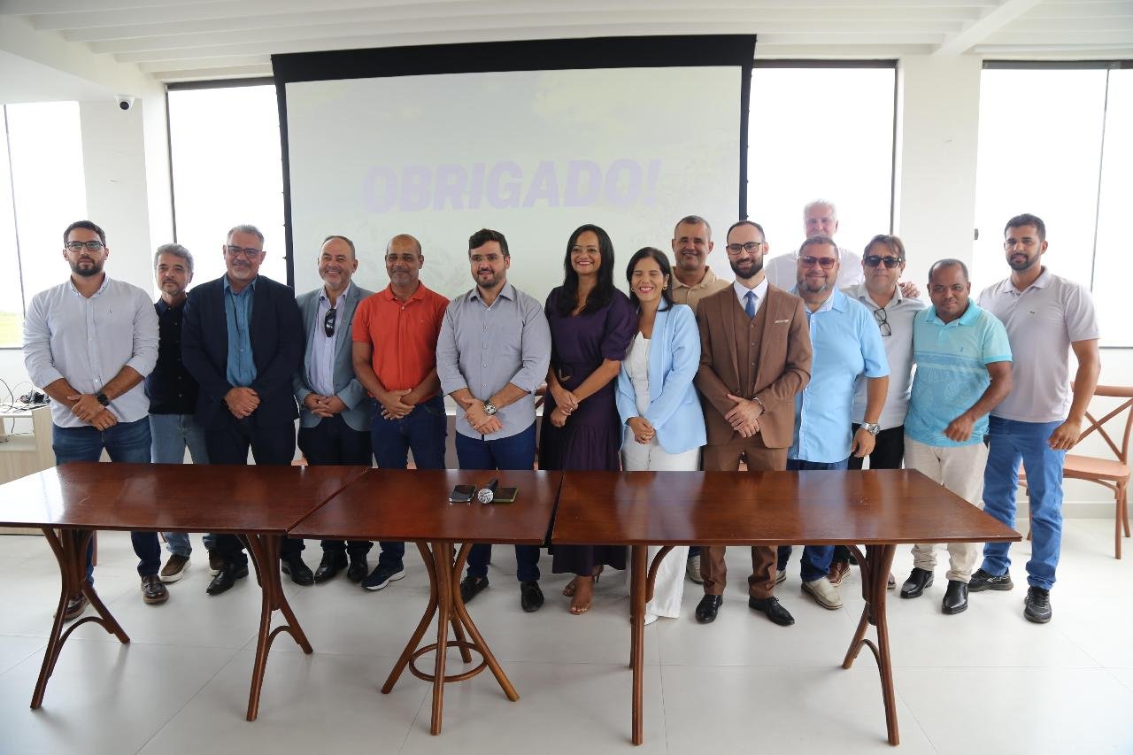 NAL ARAÚJO PARABENIZA VALDERICO JÚNIOR, PELAS INDICAÇÕES DOS FUTUROS SECRETÁRIOS NAL ARAÚJO PARABENIZA VALDERICO JÚNIOR, PELAS INDICAÇÕES DOS FUTUROS SECRETÁRIOS