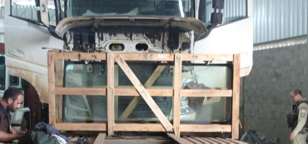 EMPRESÁRIO É ACUSADO DE COMANDAR MAIOR QUADRILHA DE ROUBO DE CARGAS NA BAHIA EMPRESÁRIO É ACUSADO DE COMANDAR MAIOR QUADRILHA DE ROUBO DE CARGAS NA BAHIA