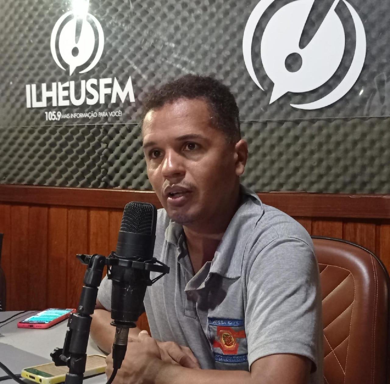 “AINDA TEM PREVISÃO DE 150MM DE CHUVA PARA ILHÉUS ATÉ A PRÓXIMA SEXTA-FEIRA (26), ALERTOU JOANDRE NERES COORDENADOR DA DEFESA CIVIL “AINDA TEM PREVISÃO DE 150MM DE CHUVA PARA ILHÉUS ATÉ A PRÓXIMA SEXTA-FEIRA (26), ALERTOU JOANDRE NERES COORDENADOR DA DEFESA CIVIL