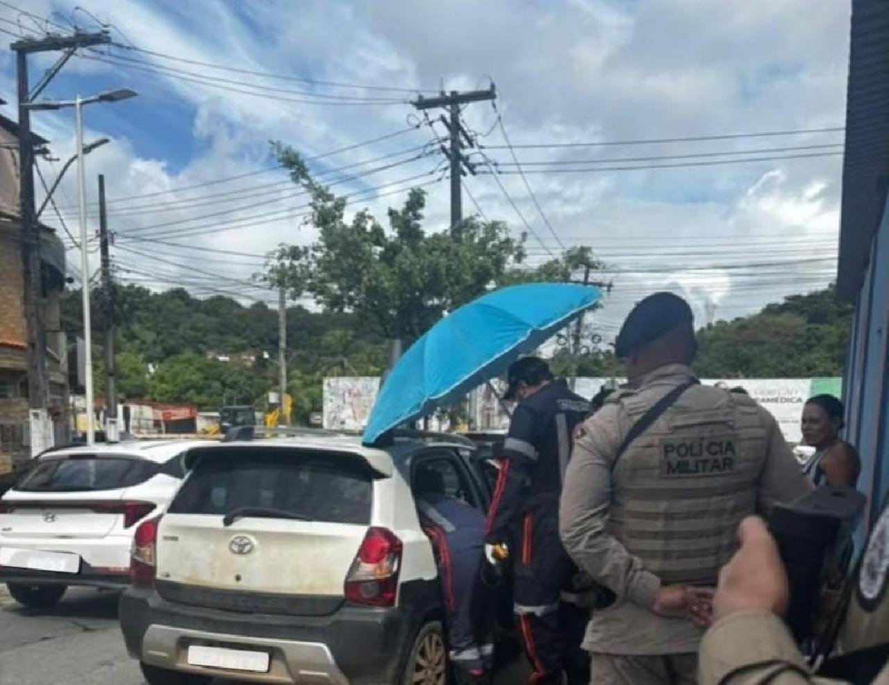 MULHER DÁ À LUZ DENTRO DE CARRO NA AVENIDA PRINCESA ISABEL, EM ILHÉUS
