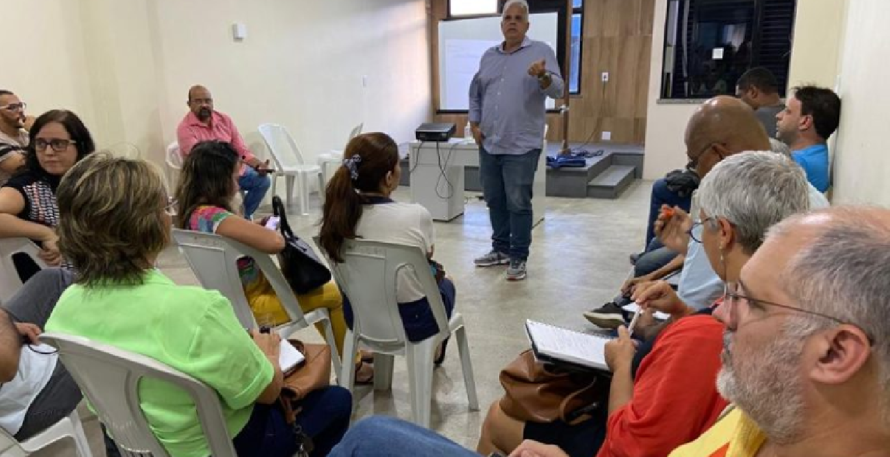 CONSELHO MUNICIPAL DE SAÚDE SOLICITA AUDITORIA SOBRE CONTRATAÇÃO DE MÉDICOS COMO PESSOAS JURÍDICAS CONSELHO MUNICIPAL DE SAÚDE SOLICITA AUDITORIA SOBRE CONTRATAÇÃO DE MÉDICOS COMO PESSOAS JURÍDICAS