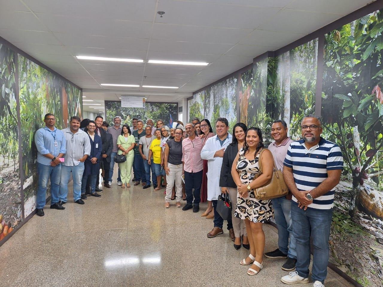CRIADO CONSELHO COMUNITÁRIO DE SAÚDE DO HOSPITAL REGIONAL COSTA DO CACAU CRIADO CONSELHO COMUNITÁRIO DE SAÚDE DO HOSPITAL REGIONAL COSTA DO CACAU