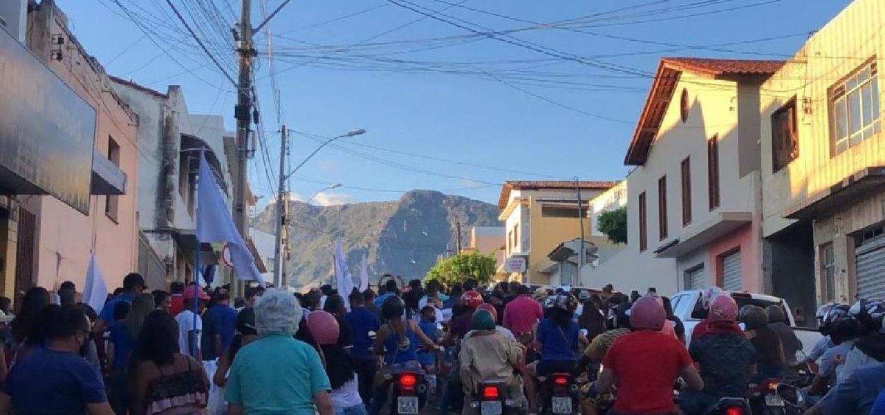 BAHIA TEM MAIS CASOS DE COVID-19 DEVIDO AS CAMPANHAS ELEITORAIS BAHIA TEM MAIS CASOS DE COVID-19 DEVIDO AS CAMPANHAS ELEITORAIS
