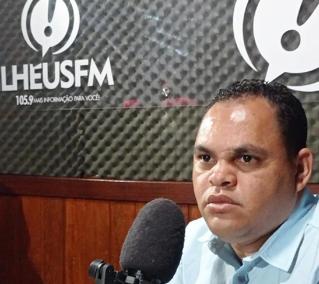 VEREADOR MESAQUE SOARES DEIXA BASE DE APOIO AO PREFEITO VALDERICO JÚNIOR NA CÂMARA DE ILHÉUS