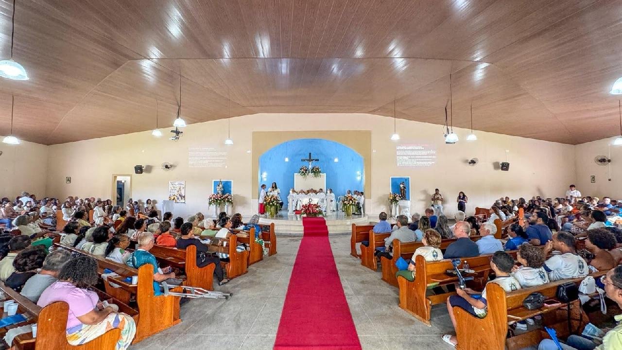 MISSA REÚNE FIÉIS EM HOMENAGEM A NOSSA SENHORA DAS VITÓRIAS, PADROEIRA DE ILHÉUS