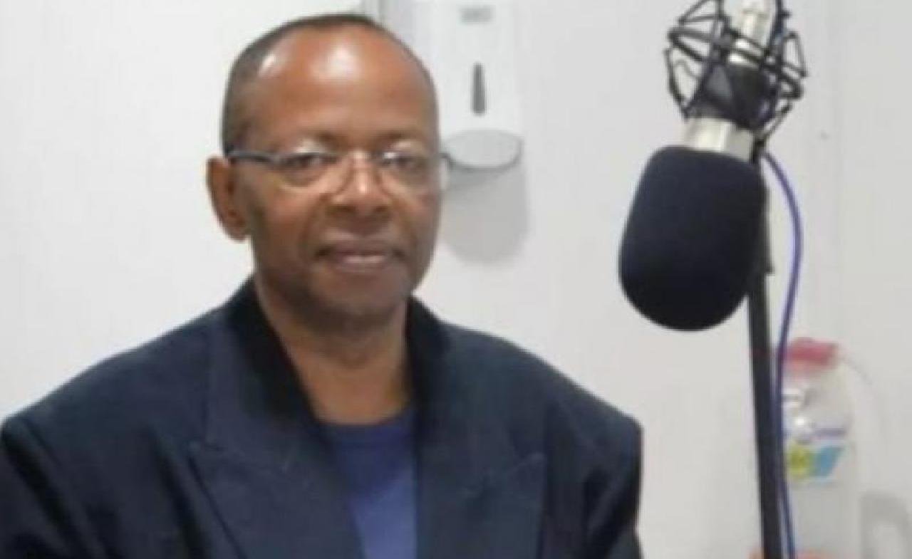 ITABUNA: OMISSÃO, INCOMPETÊNCIA E IMPUNIDADE UM MÊS DA MORTE DE JOTA SILVA ITABUNA: OMISSÃO, INCOMPETÊNCIA E IMPUNIDADE UM MÊS DA MORTE DE JOTA SILVA
