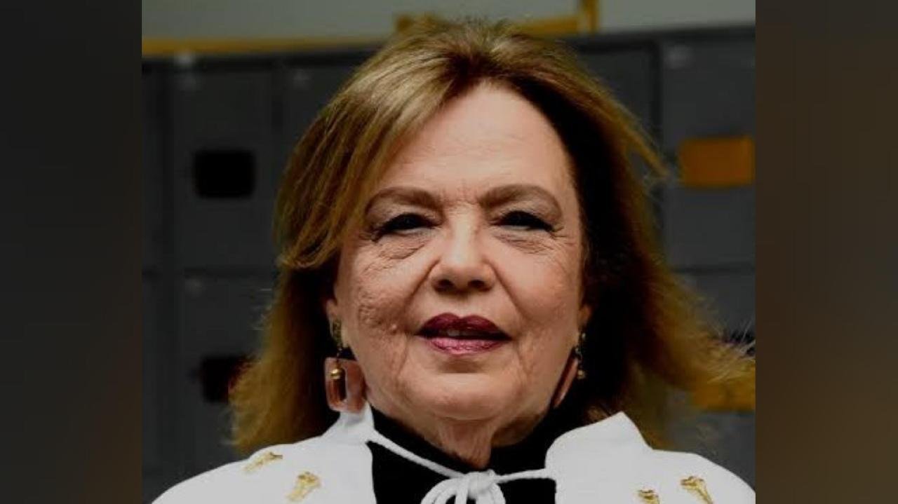 RENÉE ALBAGLI SERÁ EMPOSSADA NA ACADEMIA DE LETRAS DE ILHÉUS RENÉE ALBAGLI SERÁ EMPOSSADA NA ACADEMIA DE LETRAS DE ILHÉUS