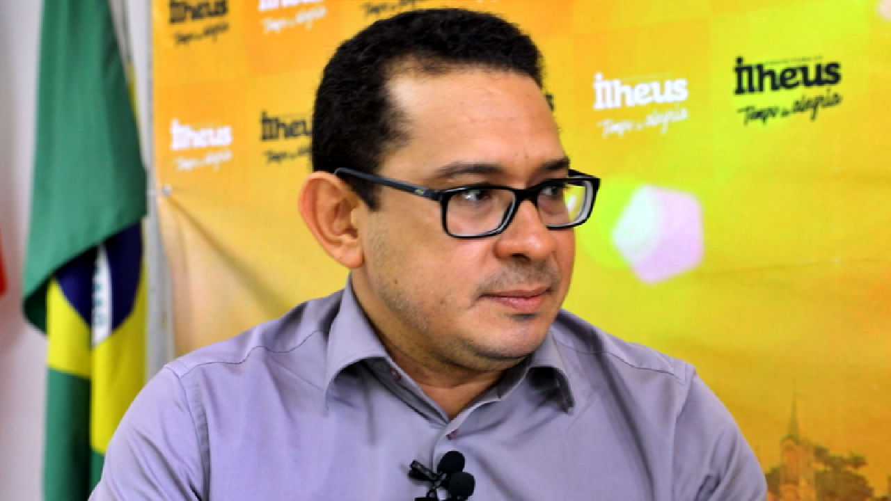 BENTO LIMA FALA SOBRE CORTE DE SALÁRIOS E AFIRMA QUE RECESSÃO DEVE DURAR PELO MENOS 15 MESES BENTO LIMA FALA SOBRE CORTE DE SALÁRIOS E AFIRMA QUE RECESSÃO DEVE DURAR PELO MENOS 15 MESES