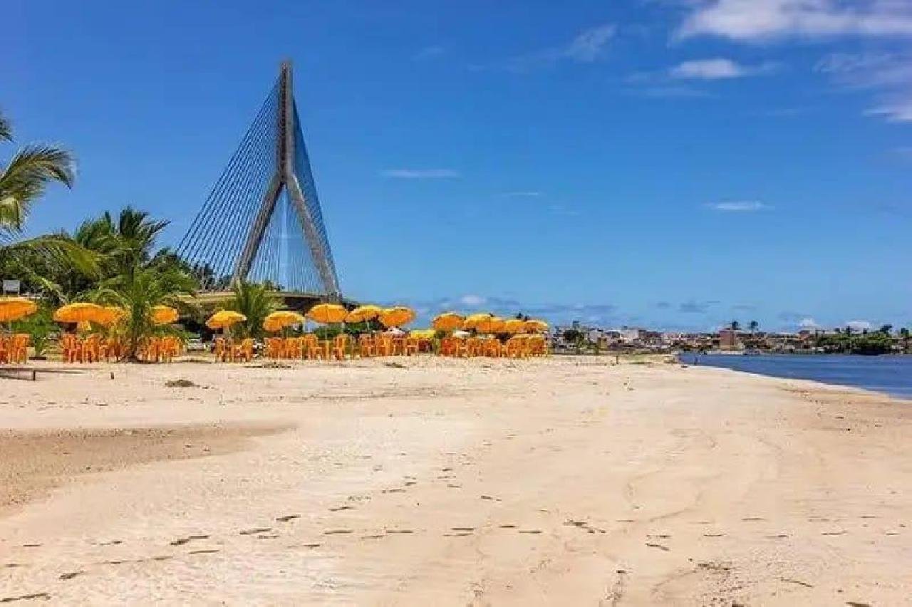 PRAIAS DO CRISTO, MALHADO E SUL ESTÃO IMPRÓPRIAS PARA BANHO EM ILHÉUS