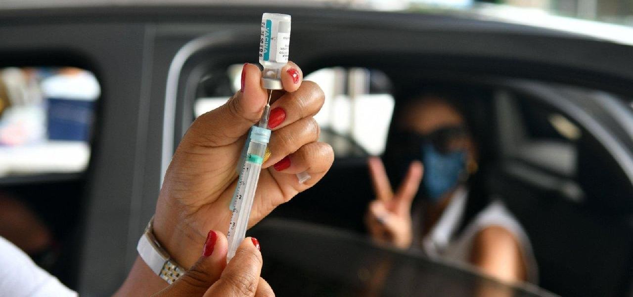 BAHIA VACINOU 15,5% DA POPULAÇÃO CONTRA COVID-19, DIZ CONSÓRCIO DE IMPRENSA BAHIA VACINOU 15,5% DA POPULAÇÃO CONTRA COVID-19, DIZ CONSÓRCIO DE IMPRENSA