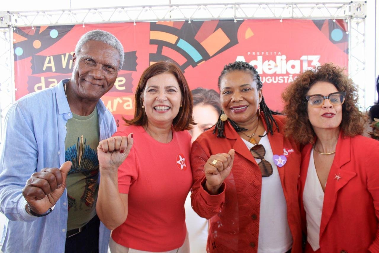 "ESTOU AQUI PORQUE ADÉLIA TEM SENSIBILIDADE COM A CULTURA", DIZ MARGARETH MENEZES EM ILHÉUS "ESTOU AQUI PORQUE ADÉLIA TEM SENSIBILIDADE COM A CULTURA", DIZ MARGARETH MENEZES EM ILHÉUS