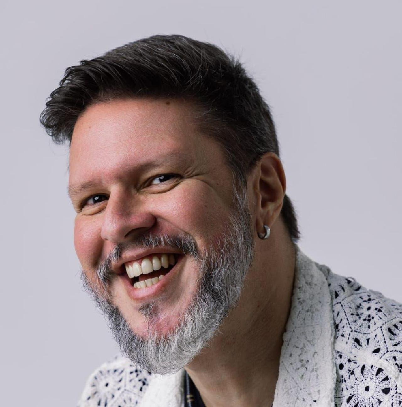 LIVE DO TEATRO POPULAR DE ILHÉUS TERÁ MARCO FRANÇA (GUERREIROS DO SOL) E FERNANDO YAMAMOTO NESTA SEGUNDA (17)