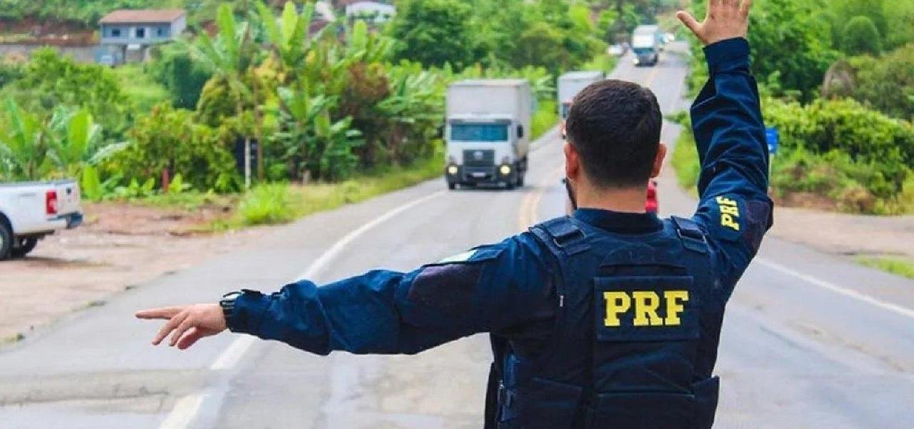 BAHIA: PRF ANUNCIA OPERAÇÃO ESPECIAL NAS RODOVIAS DURANTE O FERIADO DE 'PROCLAMAÇÃO DA REPÚBLICA' BAHIA: PRF ANUNCIA OPERAÇÃO ESPECIAL NAS RODOVIAS DURANTE O FERIADO DE 'PROCLAMAÇÃO DA REPÚBLICA'