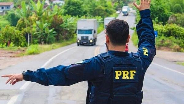 BAHIA: PRF ANUNCIA OPERAÇÃO ESPECIAL NAS RODOVIAS DURANTE O FERIADO DE 'PROCLAMAÇÃO DA REPÚBLICA'