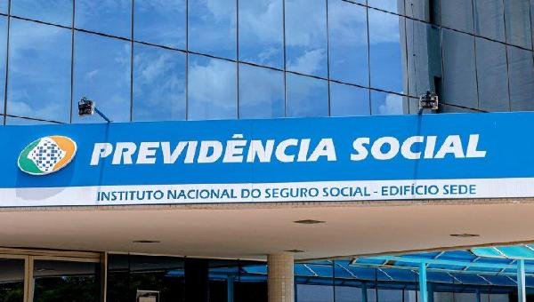 LULA SANCIONA PROJETO QUE CRIA PROGRAMA PARA TENTAR REDUZIR FILAS DO INSS