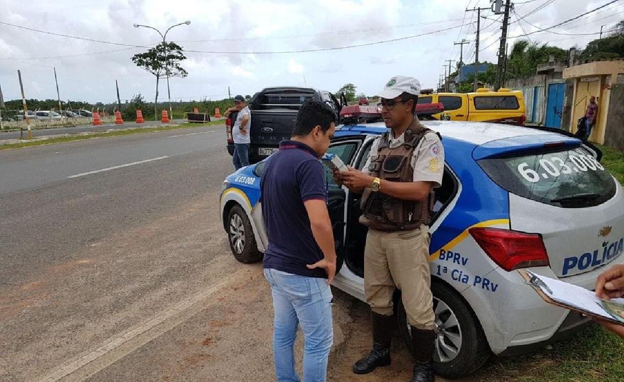 OPERAÇÃO CARNAVAL É CONCLUÍDA COM REDUÇÃO NO NÚMERO DE MORTES NAS RODOVIAS OPERAÇÃO CARNAVAL É CONCLUÍDA COM REDUÇÃO NO NÚMERO DE MORTES NAS RODOVIAS