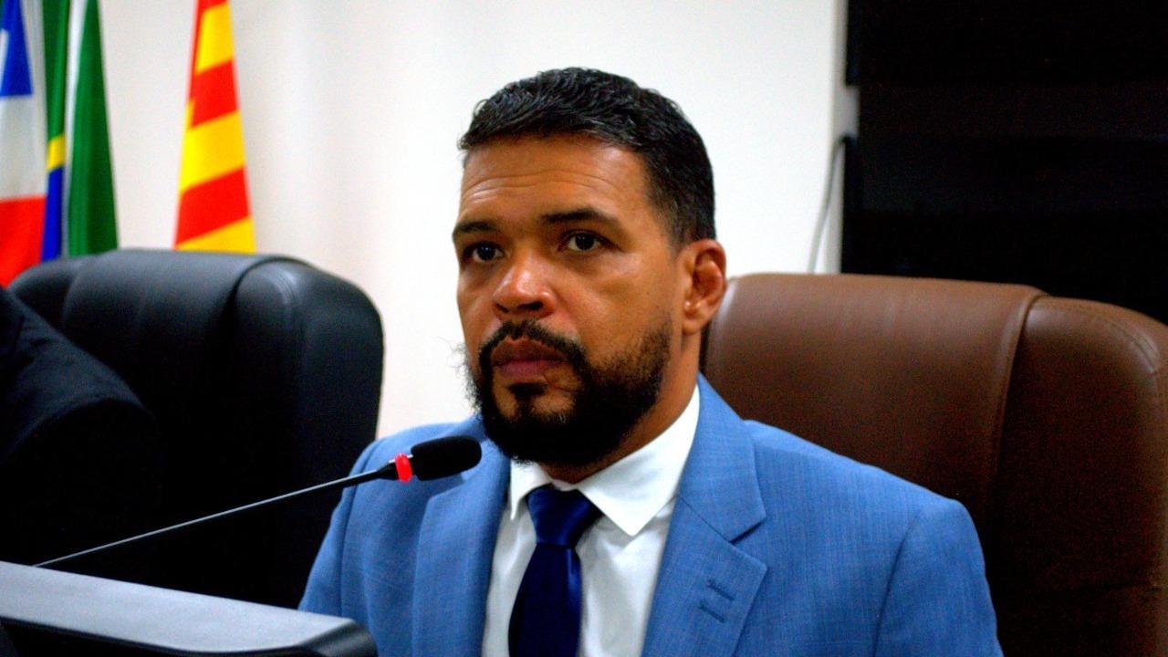 JERBSON MORAES ANUNCIA CONCURSO PÚBLICO PARA CARGOS ADMINISTRATIVOS DA CÂMARA DE ILHÉUS EM 2022 JERBSON MORAES ANUNCIA CONCURSO PÚBLICO PARA CARGOS ADMINISTRATIVOS DA CÂMARA DE ILHÉUS EM 2022