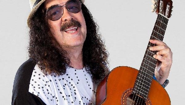 MORRE AOS 72 ANOS CANTOR BAIANO MORAES MOREIRA