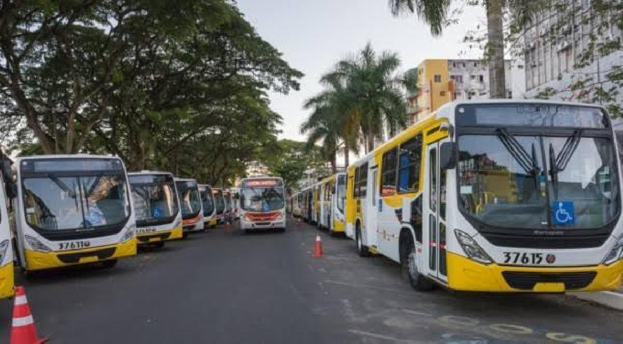 ITABUNA: DEFENSORIA EXPEDE OFÍCIO PARA QUE DECRETO SOBRE CIRCULAÇÃO DE 50% DOS ÔNIBUS SEJA CUMPRIDO ITABUNA: DEFENSORIA EXPEDE OFÍCIO PARA QUE DECRETO SOBRE CIRCULAÇÃO DE 50% DOS ÔNIBUS SEJA CUMPRIDO
