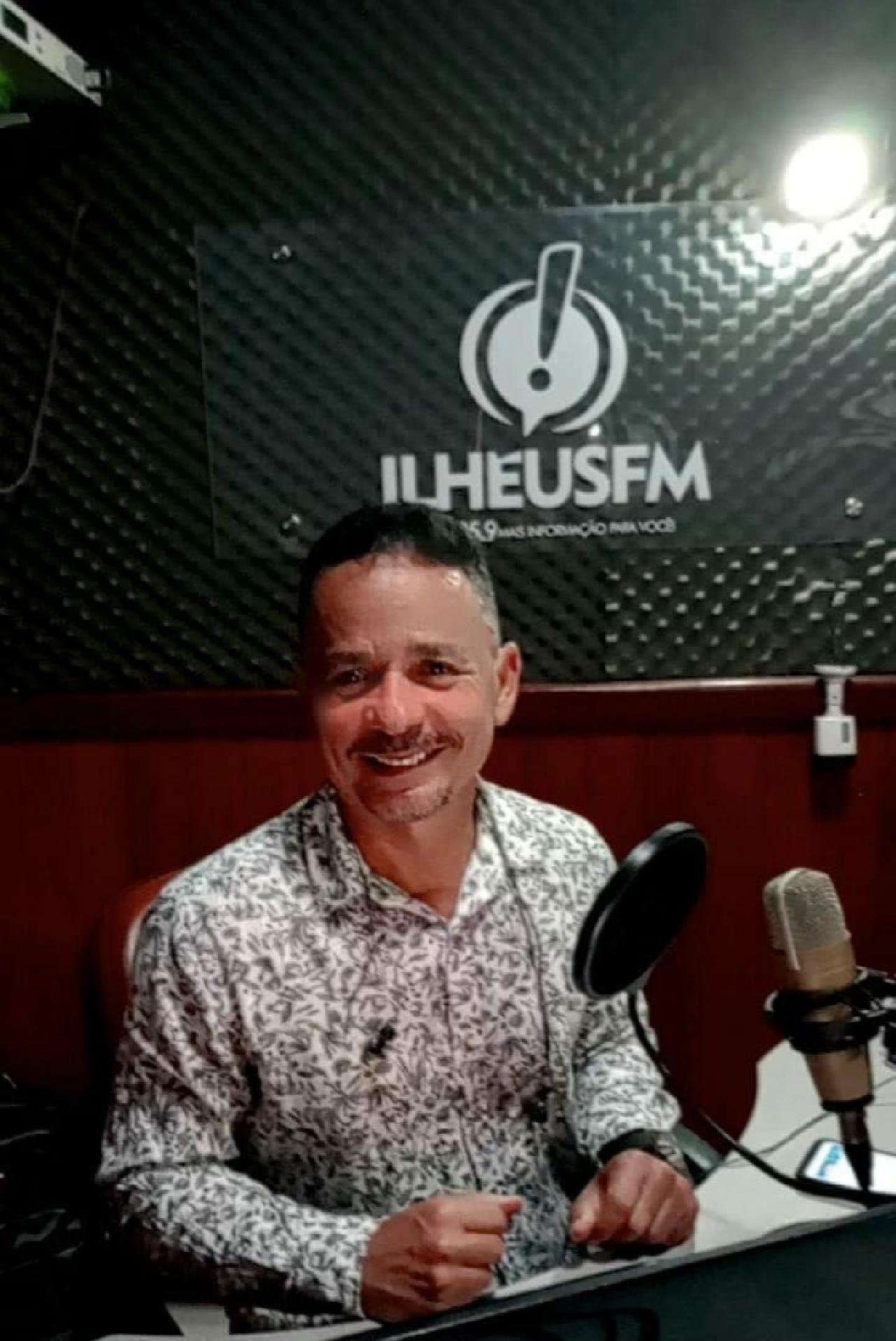 RILDO MOTA ESTREIA NA ILHÉUS FM RILDO MOTA ESTREIA NA ILHÉUS FM