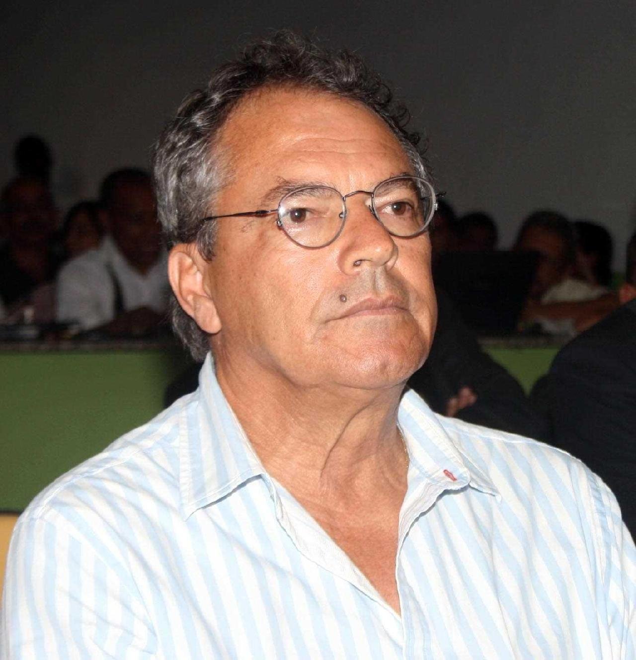 PV DECLARA APOIA À MARÃO E PRESIDENTE DESAUTORIZA VICE: "A DECISÃO É MINHA” PV DECLARA APOIA À MARÃO E PRESIDENTE DESAUTORIZA VICE: "A DECISÃO É MINHA”