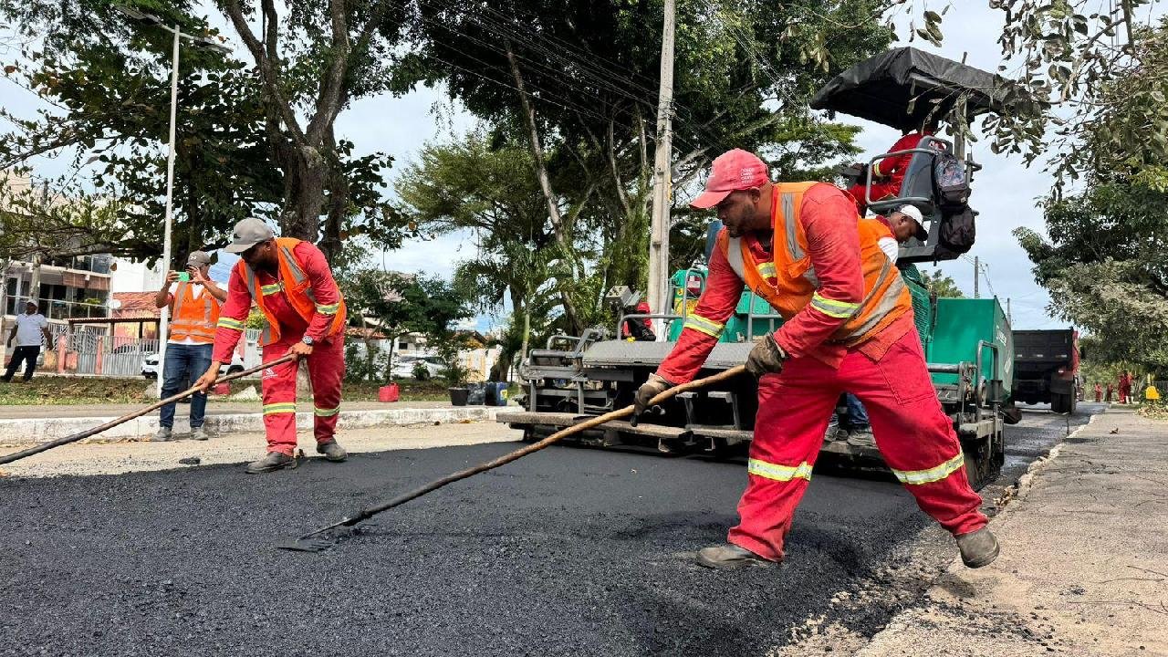 PREFEITURA DE ILHÉUS CONCLUI PAVIMENTAÇÃO ASFÁLTICA NA AVENIDA JOSÉ LUÍS DA FONSECA