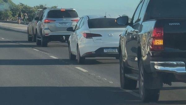 OPERAÇÃO NA ZONA SUL DE ILHÉUS TERMINA COM DOIS PRESOS E VEÍCULO DE LUXO APREENDIDO