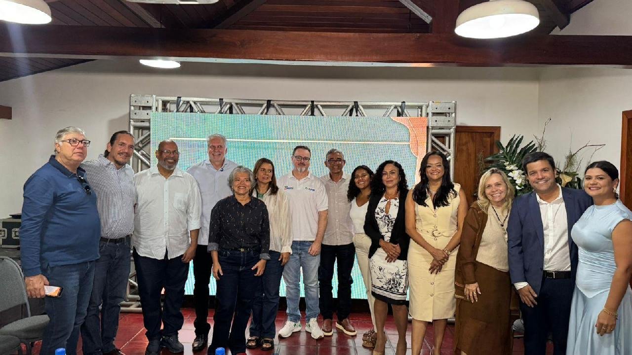 NOVA DIRETORIA DA CÂMARA TÉCNICA DE TURISMO DA COSTA DO CACAU É EMPOSSADA NOVA DIRETORIA DA CÂMARA TÉCNICA DE TURISMO DA COSTA DO CACAU É EMPOSSADA