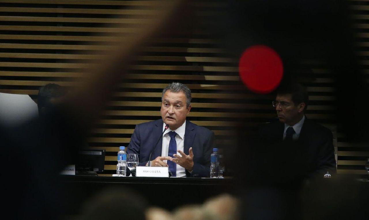 RUI COSTA APRESENTA NOVO PAC 