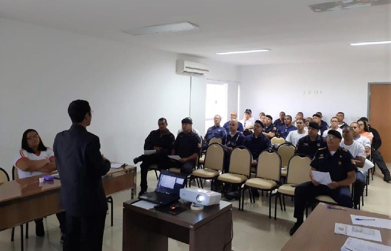 GUARDA CIVIL MUNICIPAL REALIZA CURSO DE CAPACITAÇÃO CONTINUADA EM TRÂNSITO GUARDA CIVIL MUNICIPAL REALIZA CURSO DE CAPACITAÇÃO CONTINUADA EM TRÂNSITO