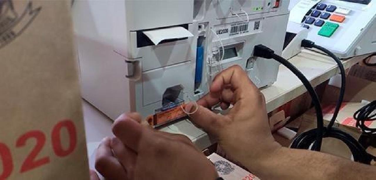 TRE-BA INICIA NA PRÓXIMA SEGUNDA-FEIRA (23) PREPARAÇÃO DAS URNAS PARA AS ELEIÇÕES TRE-BA INICIA NA PRÓXIMA SEGUNDA-FEIRA (23) PREPARAÇÃO DAS URNAS PARA AS ELEIÇÕES