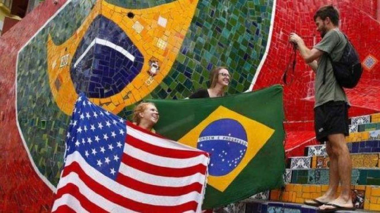 BAHIA PROMOVE AÇÕES ESTRATÉGICAS PARA ATRAIR TURISTAS NORTE-AMERICANOS BAHIA PROMOVE AÇÕES ESTRATÉGICAS PARA ATRAIR TURISTAS NORTE-AMERICANOS