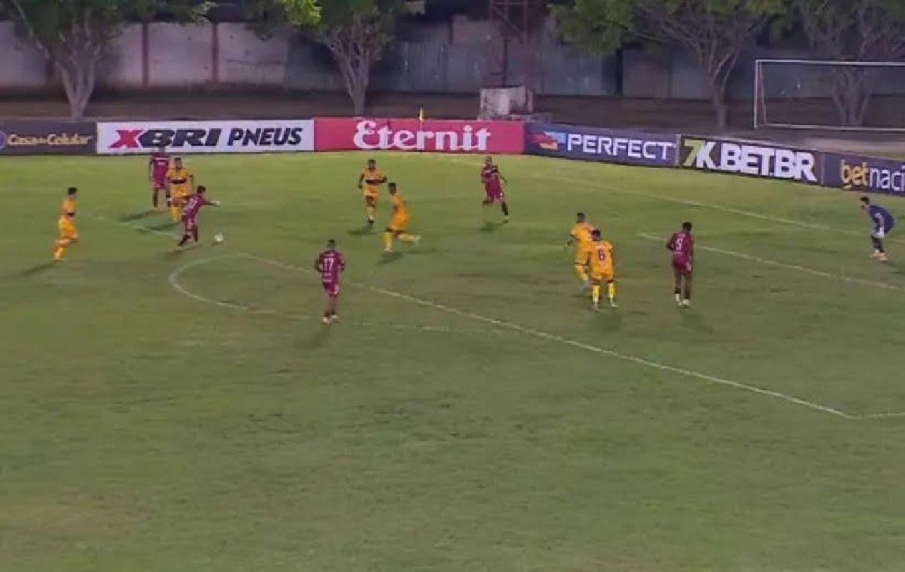 COLO-COLO E BARCELONA EMPATAM CLÁSSICO DE ILHÉUS DISPUTADO EM JEQUIÉ COLO-COLO E BARCELONA EMPATAM CLÁSSICO DE ILHÉUS DISPUTADO EM JEQUIÉ