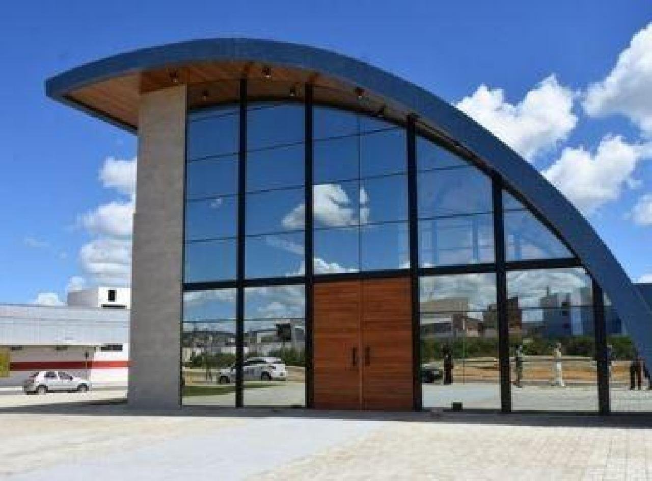 IGREJA EM HOMENAGEM A IRMÃ DULCE É INAUGURADA EM VITÓRIA DA CONQUISTA IGREJA EM HOMENAGEM A IRMÃ DULCE É INAUGURADA EM VITÓRIA DA CONQUISTA