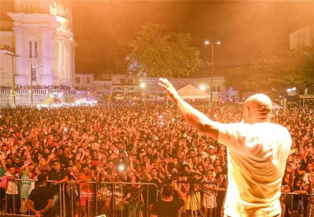 VEM LOUVAR VERÃO CELEBRA 19 ANOS COM PROGRAMAÇÃO NA AVENIDA SOARES LOPES VEM LOUVAR VERÃO CELEBRA 19 ANOS COM PROGRAMAÇÃO NA AVENIDA SOARES LOPES